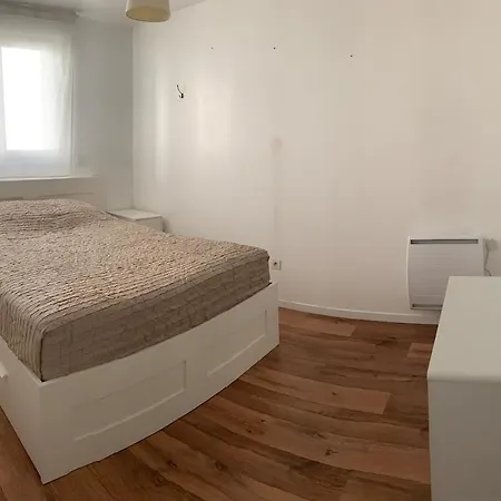 Lägenhet Chez Hughes *